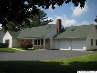 341 Lloyd Rd, Matawan, NJ 07747-1826