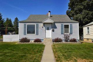 6103 Wall St, Spokane, WA 99205-6445
