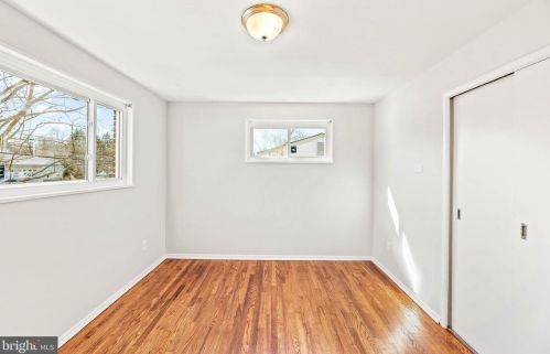 2711 Henderson Ave, Silver Spring MD 20902-1919 exterior