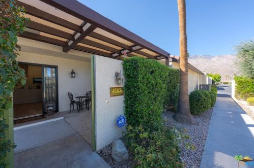 1476 Andreas Rd, Palm Springs, CA 92262-6462