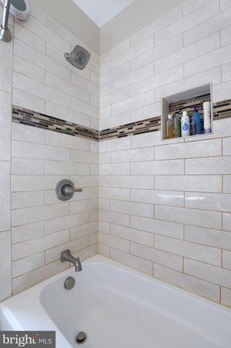 317 Ross St, Lancaster PA  17602-1941 exterior