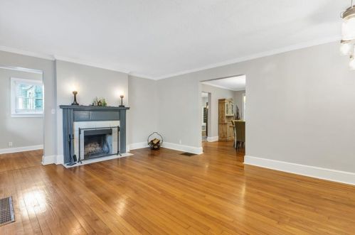 28 Candler Rd, Atlanta GA  30317-3005 exterior