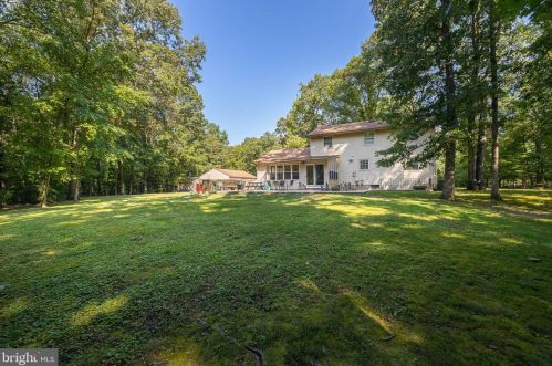 503 Persimmon Ln, Fredericksburg, VA 22408-2518