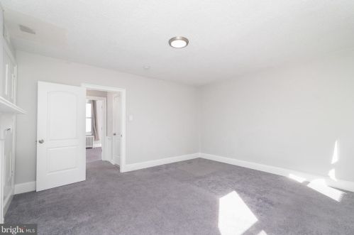 626 4th St, Philadelphia PA  19147-1525 exterior