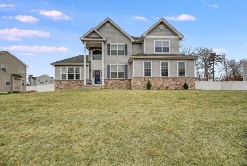 41 Imperial Pl, Jackson Twp, NJ 08527-5177