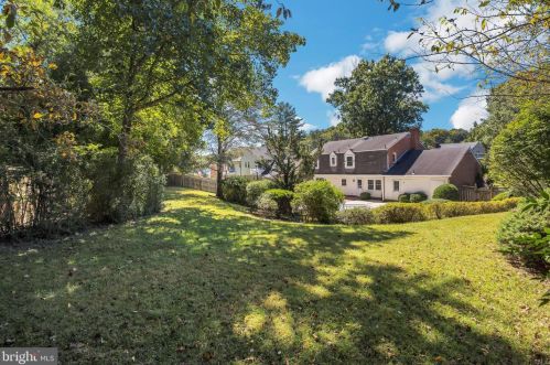 13825 Gate Dr, Silver Spring MD 20906-2208 exterior