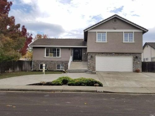 474 Aberdeen Way, Vacaville, CA 95687-5462