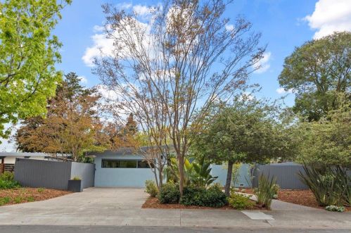 3624 Evergreen Dr, Palo Alto, CA 94303-4427