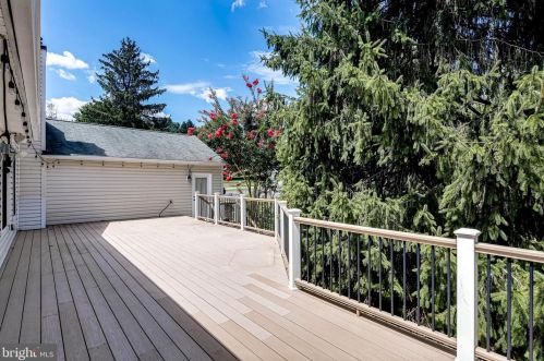 15013 Timberlake Dr, Silver Spring MD 20905-4360 exterior