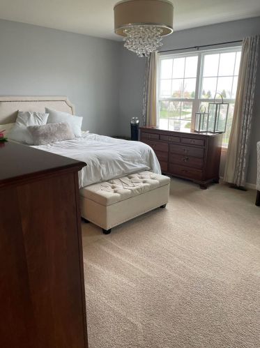 1249 Alta Vista Dr, Pingree Grove IL  60140-2057 exterior