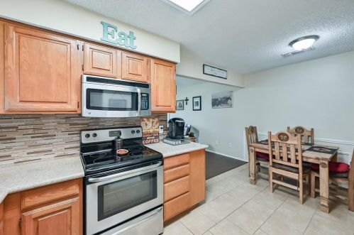 533 Mockingbird Dr, Midlothian TX  76063-1533 exterior