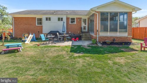 810 Venice Dr, Silver Spring MD 20904-2065 exterior