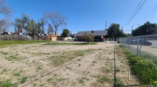 13379 5th St, Chino, CA 91710-5126