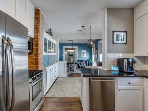 2313 6 Ave, Fort Worth TX  76110-2511 exterior