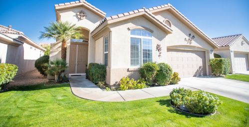44110 Royal Troon Dr, Indio, CA 92201-9000