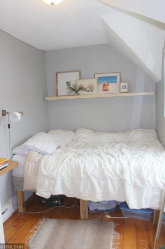 914 Armstrong Ave, Saint Paul MN 55102-3804 exterior