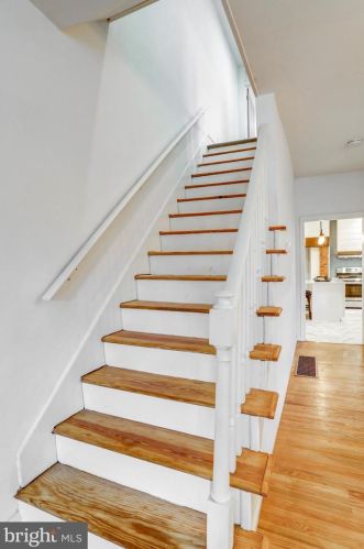 604 Mary St, Lancaster PA  17603-2819 exterior