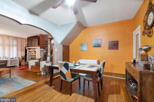 3854 19 St, Philadelphia PA  19130-2022 exterior