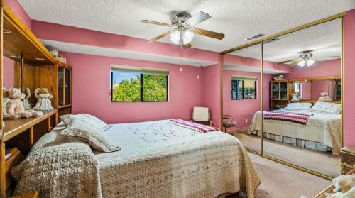 10075 Hedrick Ave, Riverside CA  92503-2377 exterior