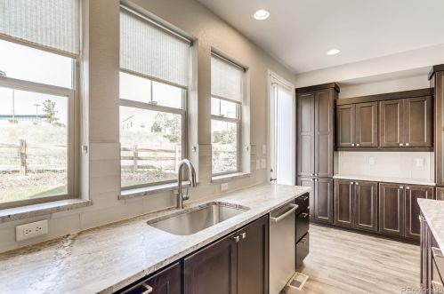 7034 Buchanan Ct, Aurora CO  80016 exterior