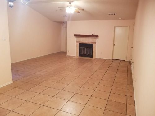 12811 Carrera Dr, Austin TX  78727-7031 exterior