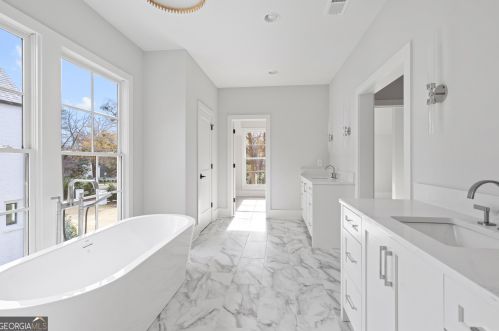 695 Moores Mill Rd, Atlanta GA  30327-0015 exterior