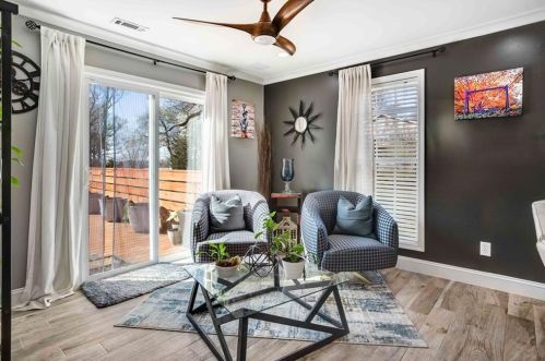 1786 Marietta Rd, Atlanta GA  30318-2717 exterior