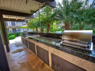 2010 Ponderosa St, Santa Ana CA  92705-7944 exterior