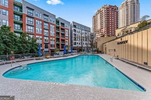 3481 Lakeside Way, Atlanta GA  exterior