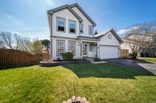 1223 Lakewood Cir, Naperville, IL 60540-0977
