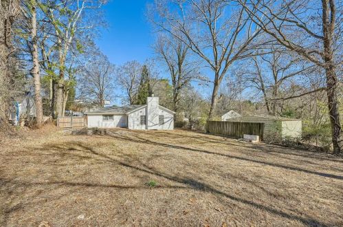 1568 Rosewood Cir, Marietta GA  30067-7410 exterior