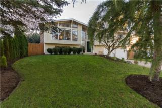 13025 87th Pl, Kirkland, WA 98034-2649