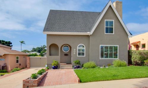 906 Leonard Ave, Oceanside, CA 92054-4115