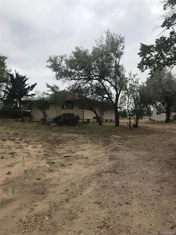 11980 124th Ave, Henderson, CO 80640-9610