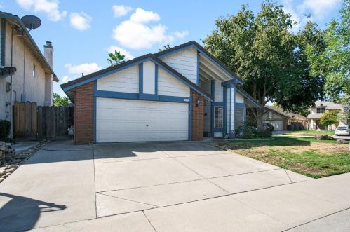3712 Wichita Way, Modesto, CA 95357-1567