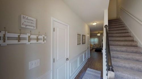 10157 Benton Woods Dr, Porterdale, GA 30014-3658