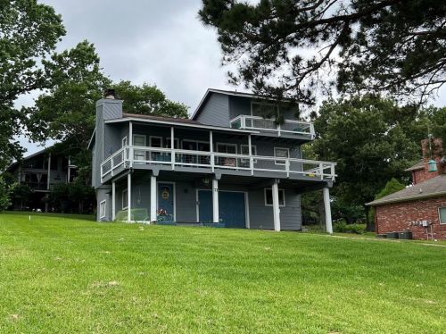 71 Lakeway Dr, Stephen Creek, TX 77331-5101