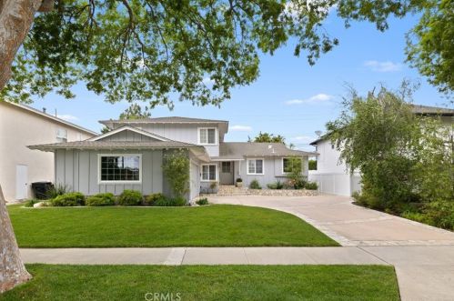 23107 Adolph Ave, Torrance, CA 90505-3515