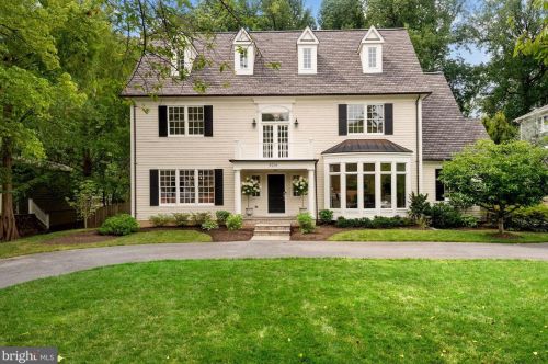 4216 Dresden St, Kensington, MD 20895-3816