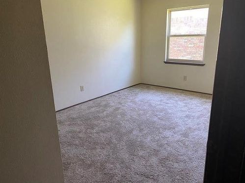 416 Everest Ct, Cedar Hill TX 75104-2227 exterior