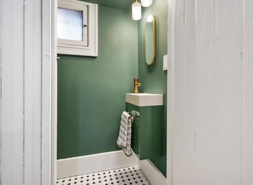 2612 Hemlock St, Cincinnati OH  45206-1608 exterior