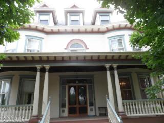 705 Walnut St, Bloomington, IL 61701-8644