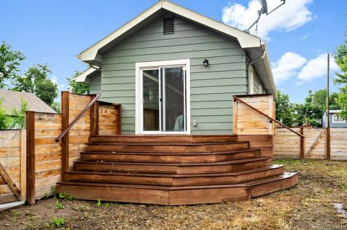 135 Hooker St, Denver CO  80219-1417 exterior