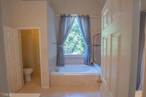 408 Harris Manor Dr, Atlanta GA  30311-2118 exterior