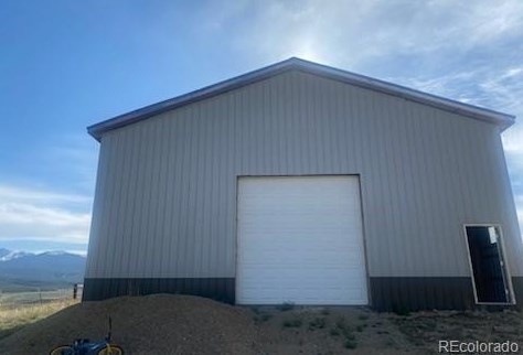 10822 Us Highway 24, Leadville CO 80461-9700 exterior