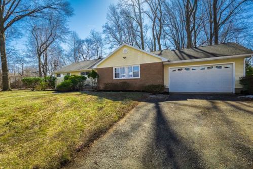 14 Overbrook Ave, Edison, NJ 08817-5504