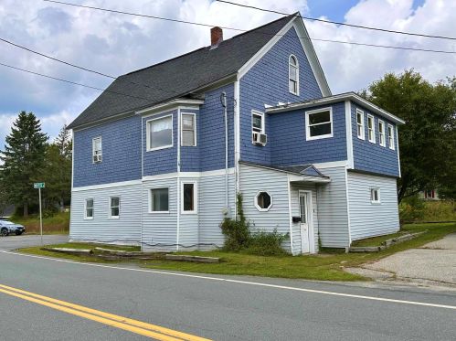 36 Elm St, Carroll, NH 03598-3003