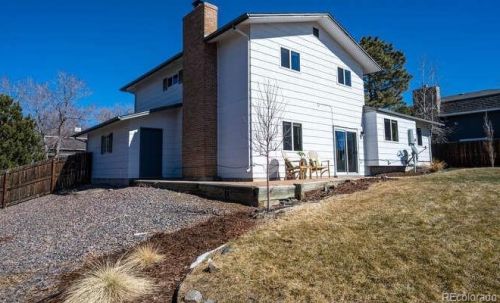 6256 Peakview Pl, Englewood CO 80111-4327 exterior