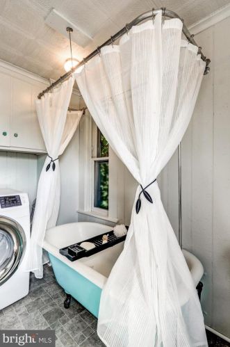 417 Mary St, Lancaster PA  17603-3330 exterior