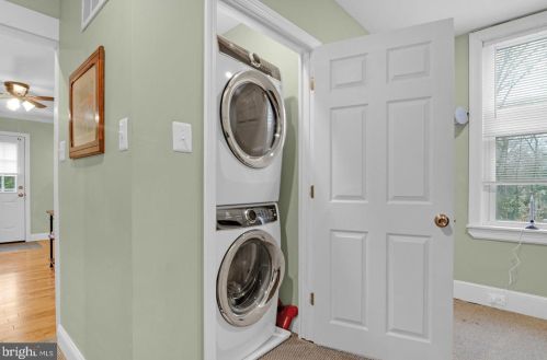 525 Park Blvd, Haddonfield NJ  08033-2938 exterior